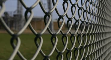 Chain link fence contractor Louisville KY